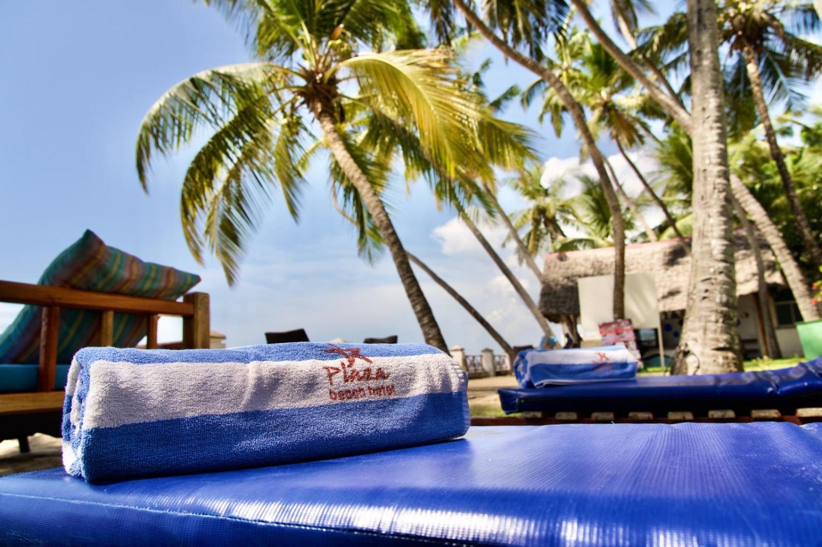 Plaza Beach Hotel Bamburi Kültér fotó